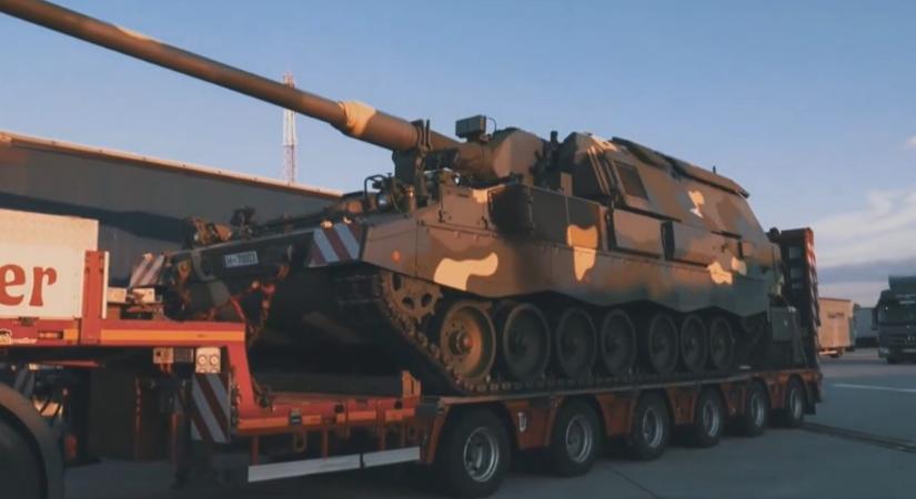 Szerdán érkezik az első nagy tűzerejű önjáró tarackágyú, amit a Magyar Honvédségnek rendeltek
