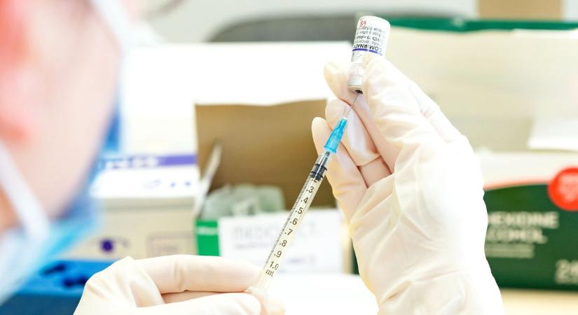 Leáll a koronavírus elleni vakcinagyártás Afrikában