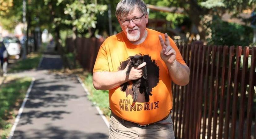 Dézsi polgármester elárulta, hogy cicája kifejezetten rühelli a sétákat