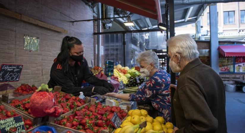 Sok idős magyar egészsége rámegy a rezsiemelésre, van, aki nyugdíj érkezése előtt már nem szed gyógyszert