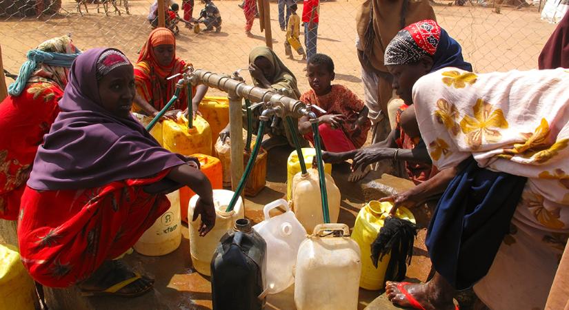 ENSZ: egy év alatt egymillióan váltak földönfutóvá aszály miatt Szomáliában