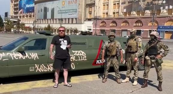 „Háborús” limuzint építettek az ukránok