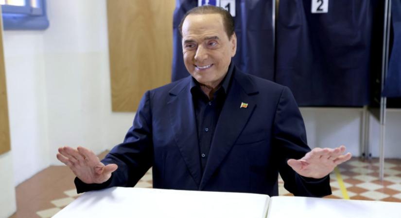 Silvio Berlusconi volt olasz kormányfő a parlamenti visszatérésre készül