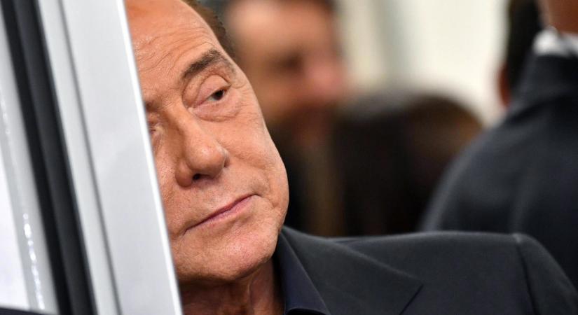 Silvio Berlusconi a kitiltása után visszatérhet az olasz parlamentbe