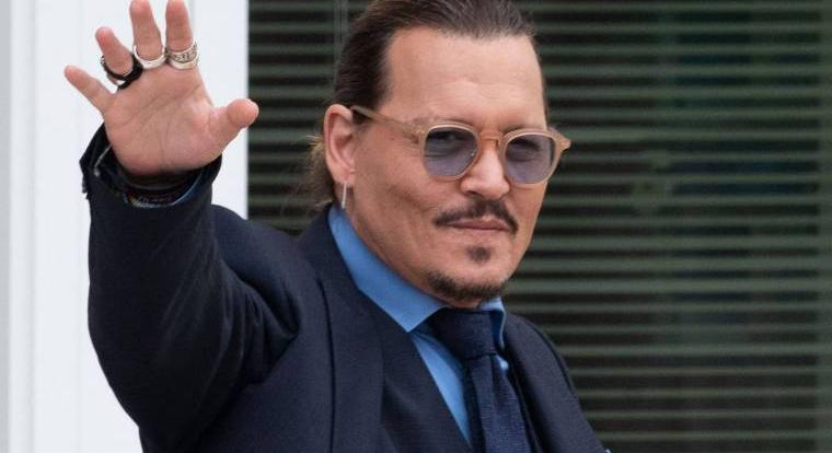Így néz ki Johnny Depp XV. Lajosként