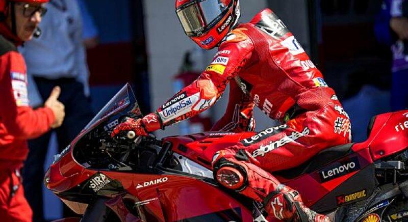 Kellett-e volna büntetnie a Ducatinak vagy a MotoGP-nek az ittasan balesetező Bagnaiát?