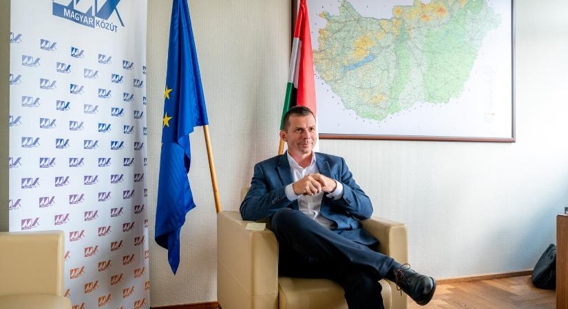 A siker adja a további lendületet a Magyar Közút útfelújítási programjához