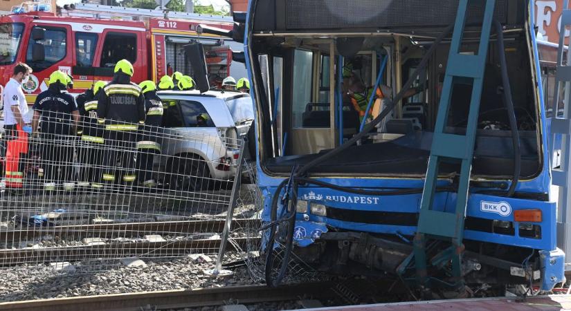 RTL: Kábítószer hatása alatt állhatott a szerdai buszbalesetet okozó sofőr