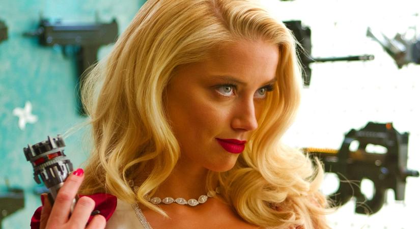 Főszerepet ajánlottak fel Amber Heardnek egy pornófilmben, hogy ki tudja fizetni a hatalmas tartozását