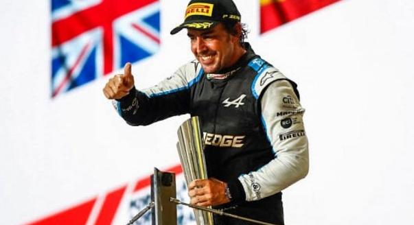 Hill: Alonso még évekig az F1-ben marad