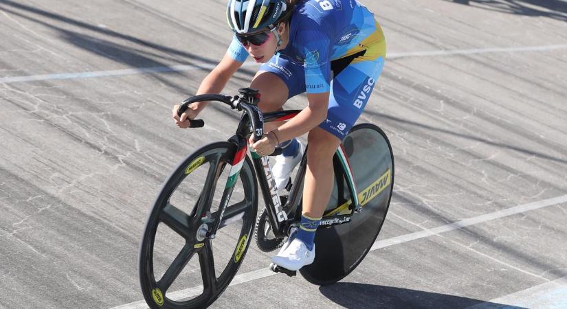 Multisport Eb, pályakerékpár: hatodik hely női csapatsprintben