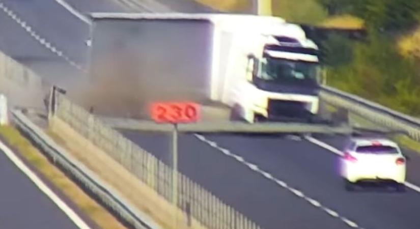 Vérfagyasztó videó: mindent letarolt a kamion az M3-ason