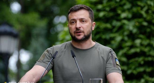 Kiakadt Zelenszkij: fontos katonai titkokat árultak el az ukrán tisztviselők