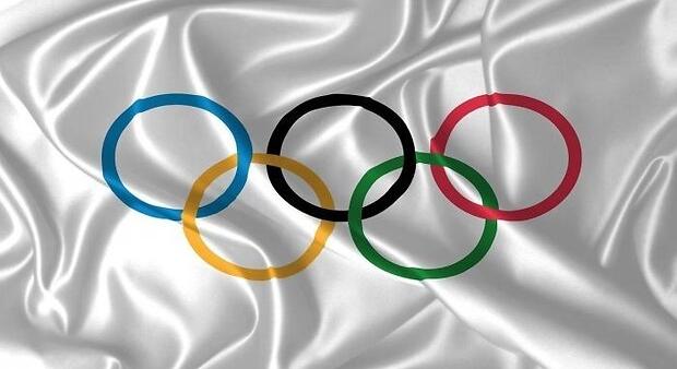 A Nemzetközi Olimpiai Bizottság fenntartja álláspontját orosz és fehérorosz sportolók ellen