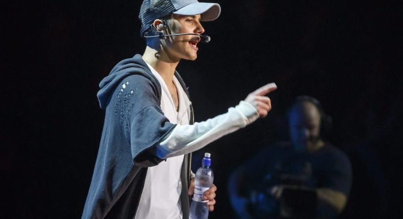 Dallos Bogi szettje a Sziget Fesztiválon: „Justin Bieber ma annyira várlak”