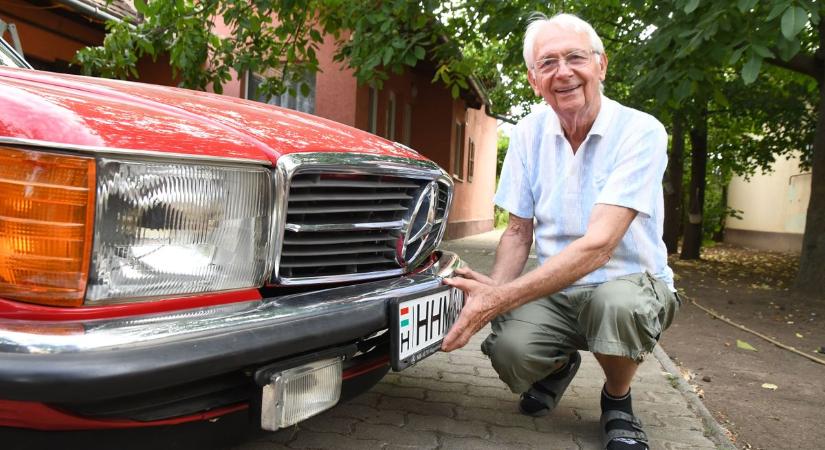 Bobby Ewing legendás Mercedesét is újjávarázsolta az idős szolnoki mester – galériával