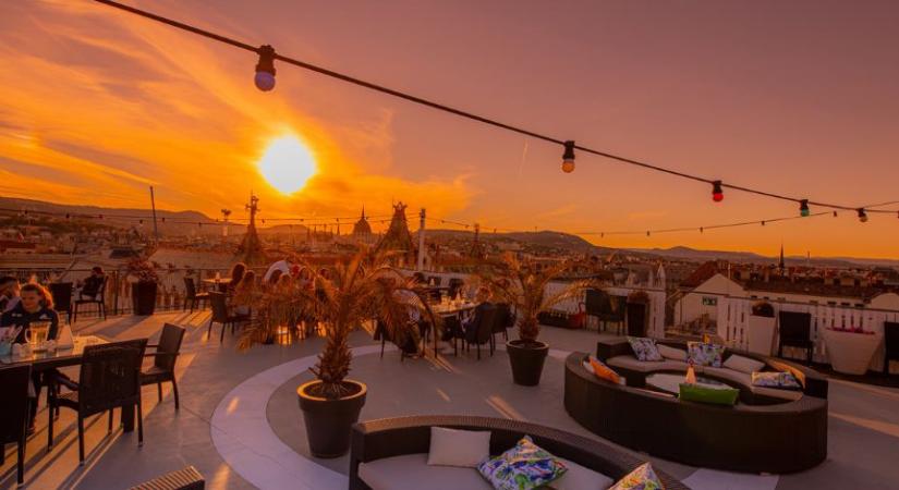 6 rooftop bár, ahol naplemente mellett élvezheted a koktélod