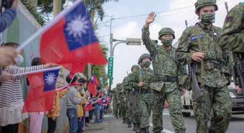 Pattanásig feszült a helyzet Tajvannál: képes lehet a kínai hadsereg elfoglalni a szigetet?