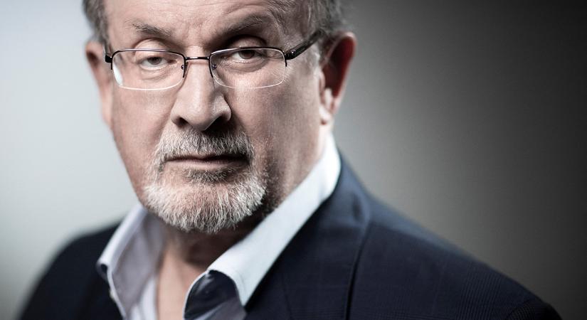 Örvendeznek az iráni lapok Salman Rushdie megkéselésén