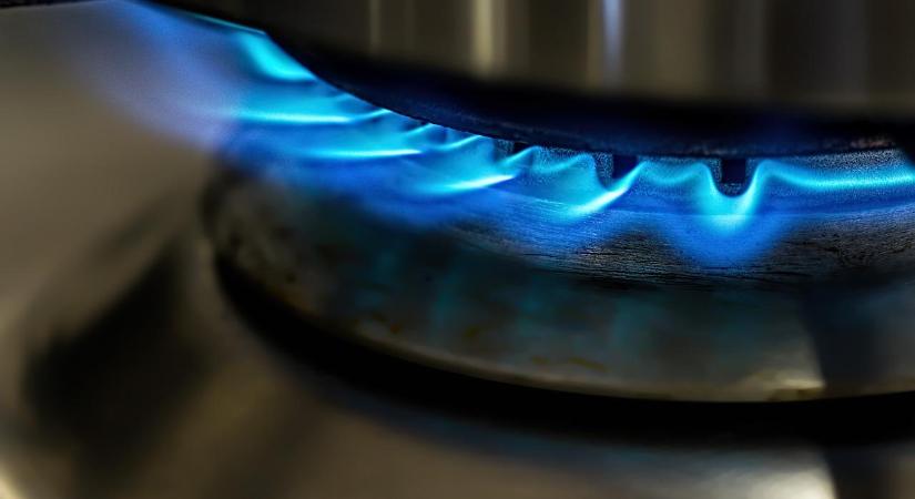 Menczer: A Gazprom megkezdte a már leszerződött mennyiségek feletti gázszállítást