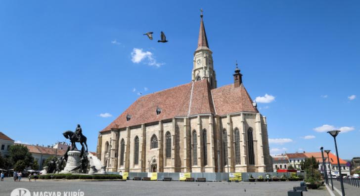 Ragyog a felújított kolozsvári Szent Mihály-templom