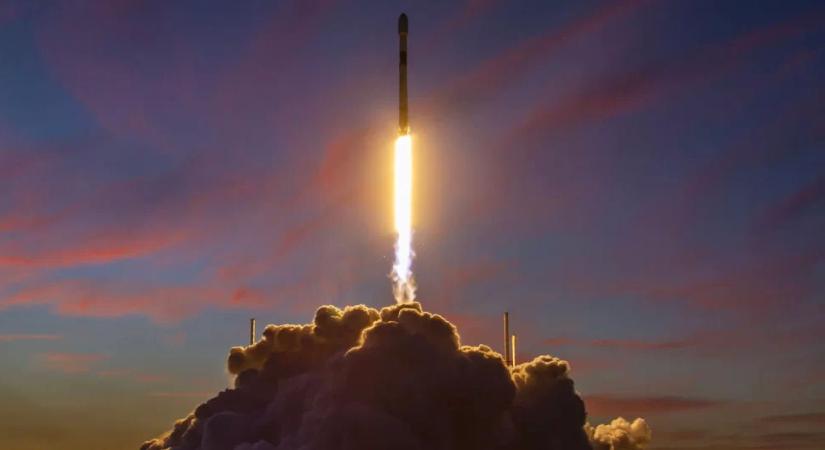 A SpaceX 46 Starlink műholdat küld pályára