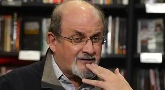 Salman Rushdiet levették a lélegeztetőgépről, újra tud beszélni