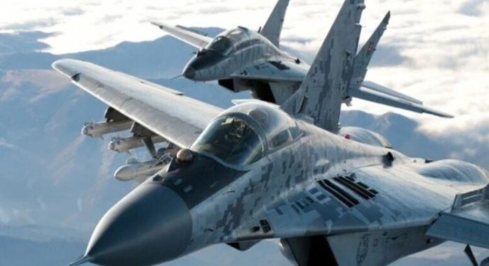 Jaroslav Naď: a szlovák MiG-ek továbbra is Szliácson vannak