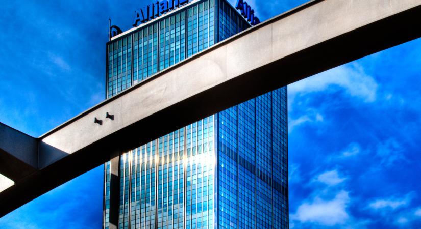 A német szabályozó is rászólt a csalási ügybe keveredő Allianzra