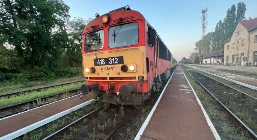 Súlyos baleset történt a Győr-Celldömölk vasútvonalon - Késve közlekednek a szerelvények - fotók