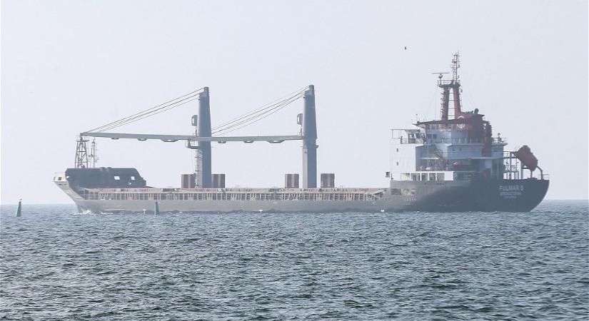 Orosz tisztviselő: közel 60 hajót továbbra is blokkolnak az ukrán kikötőkben