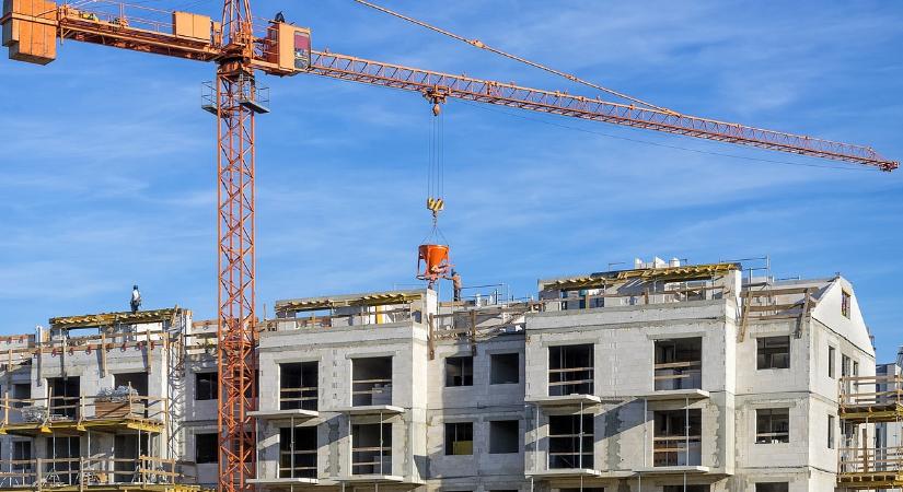 Kitartott az építőipar növekedése, de már látszanak lassulás jelei
