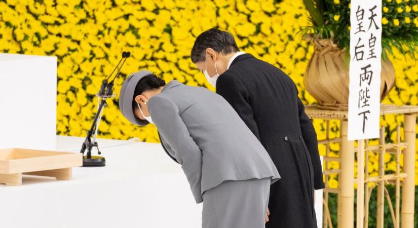 Főhajtás a világháborús áldozatok előtt: Japán a konfliktusos világban is békepárti marad