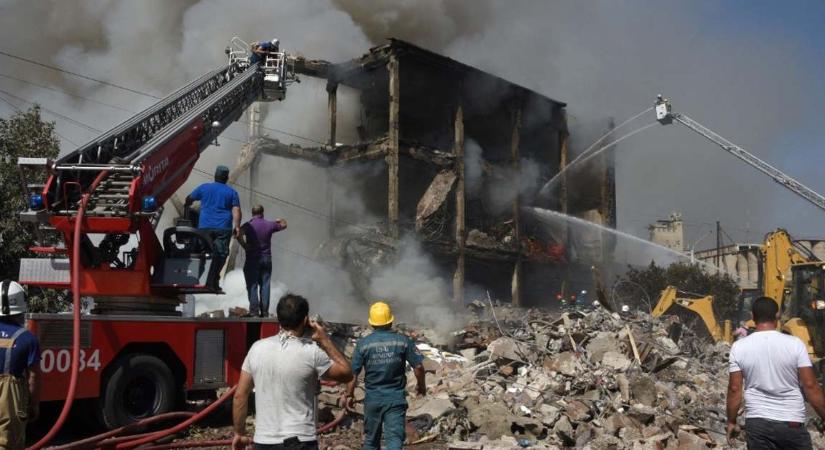 Már több halottja van az örmény főváros egyik bevásárlóközpontjában történt robbanásnak
