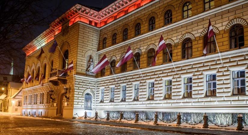 Lettország korlátozni akarja az orosz nyelv használatát