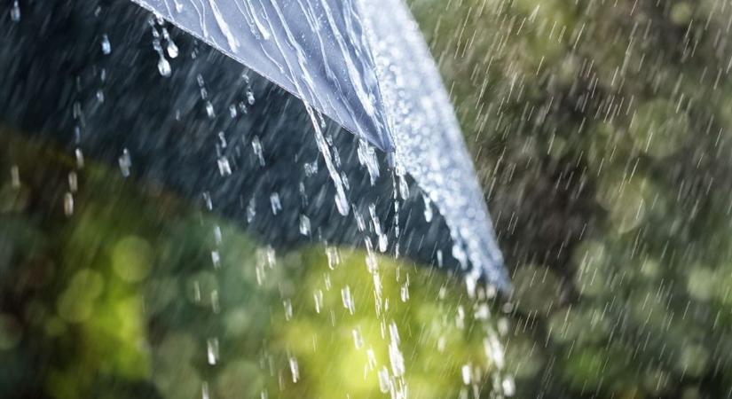 Több helyen is szakadt az eső Heves megyében + videó