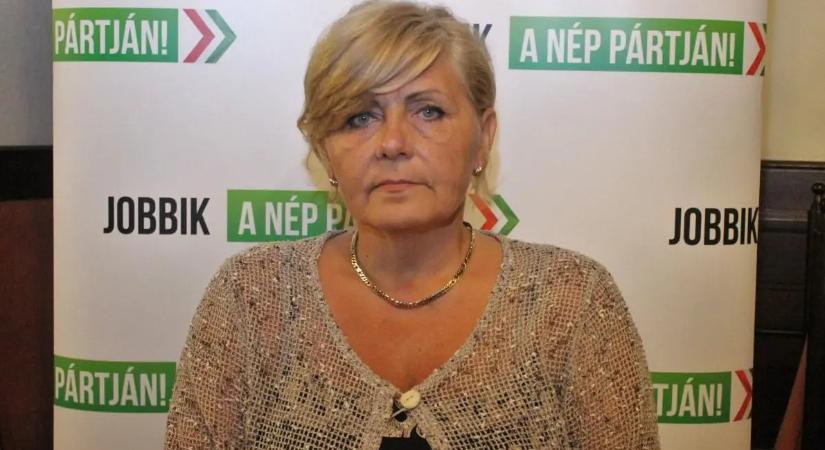 Otthagyja a Jobbikot és a baloldali összefogást egy soproni képviselő