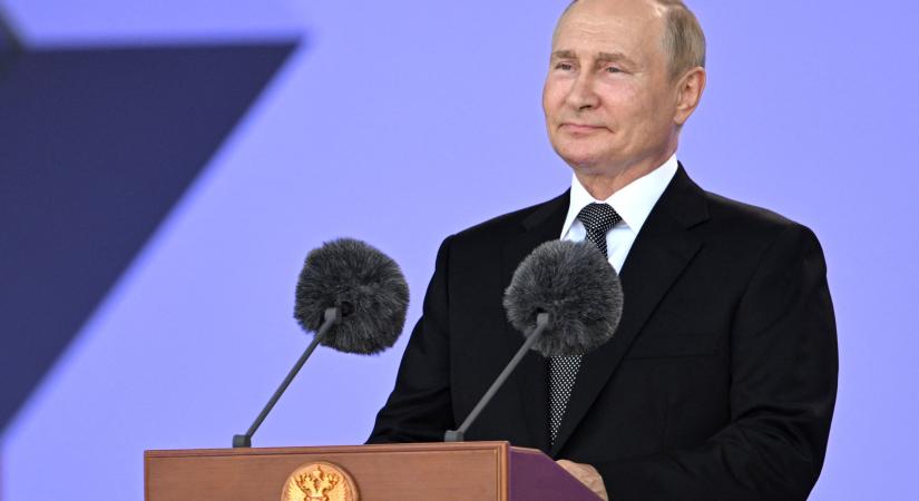 Putyin: Moszkva kész korszerű fegyvereket felkínálni szövetségeseinek