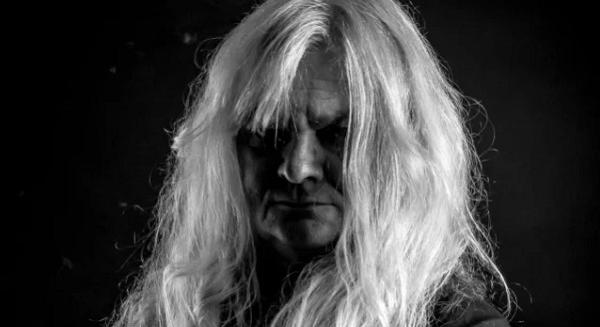 Elhunyt a Grim Reaper énekese, Steve Grimmett