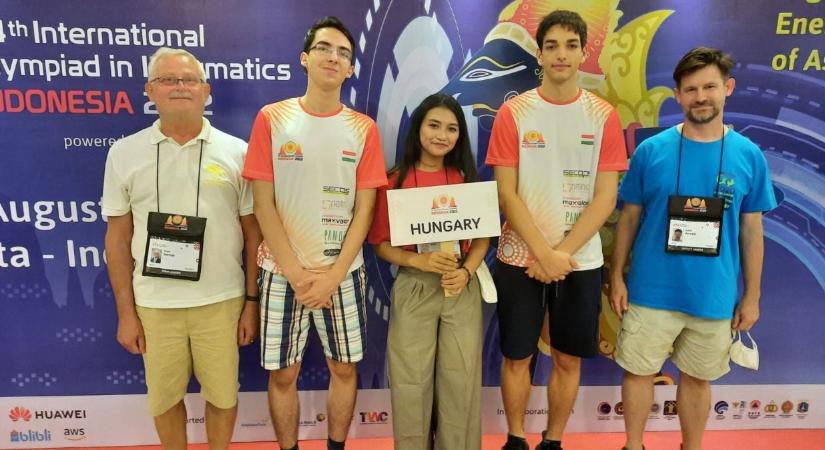 A Nemzetközi Informatikai Diákolimpiáról is elhoztak két érmet a magyar diákok
