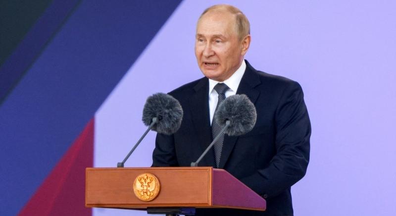 Putyin az Egyesült Államok hegemóniáját bírálta, és az egypólusú világ végét jósolja