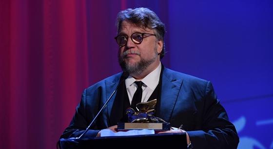Megvan a halloweeni program: Guillermo Del Toro egy rémtörténet antológiával jelentkezik