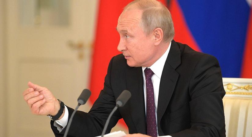 Putyin: Moszkva kész a legkorszerűbb fegyvereket felajánlani szövetségeseinek