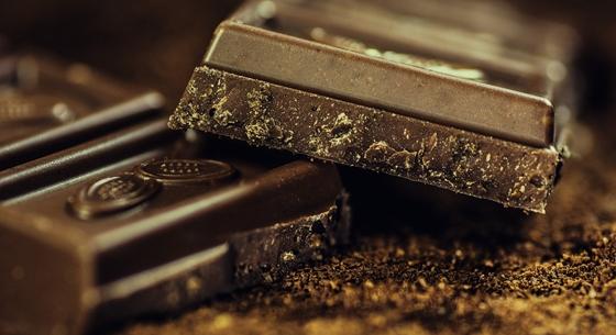 Kivonul az orosz piacról a Lindt csoki svájci gyártója