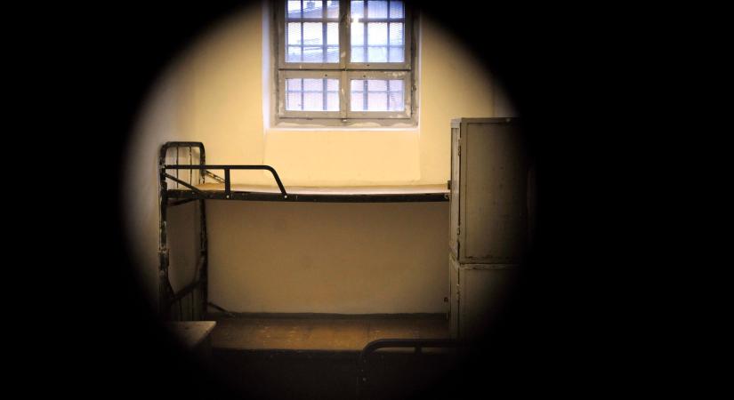 Megöltek egy rabot az egyik budapesti börtönben
