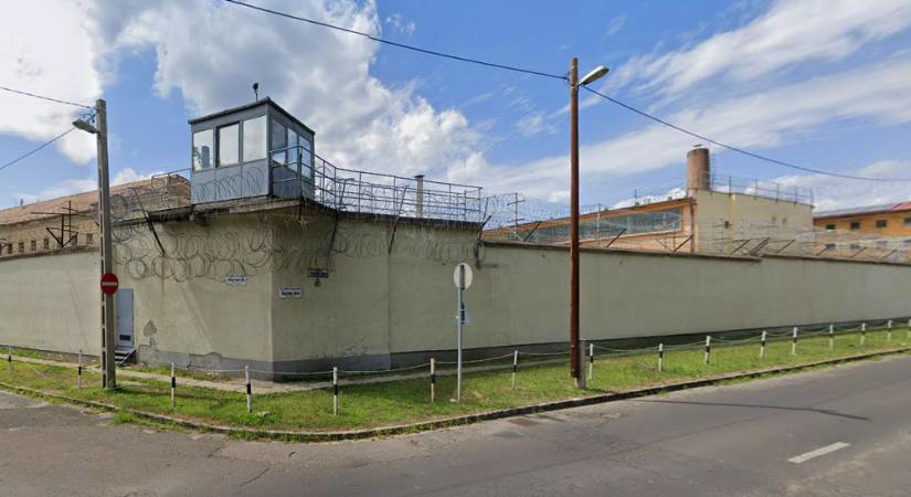 Meghalt egy rab a budapesti börtönben: zárkatársai végezhettek vele