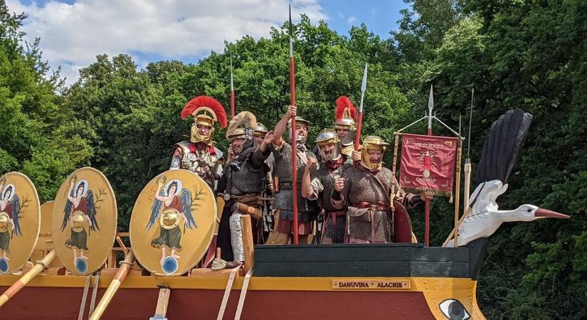 Római őrhajó a Dunán - nyolc országon halad keresztül a Danuvina Alacris