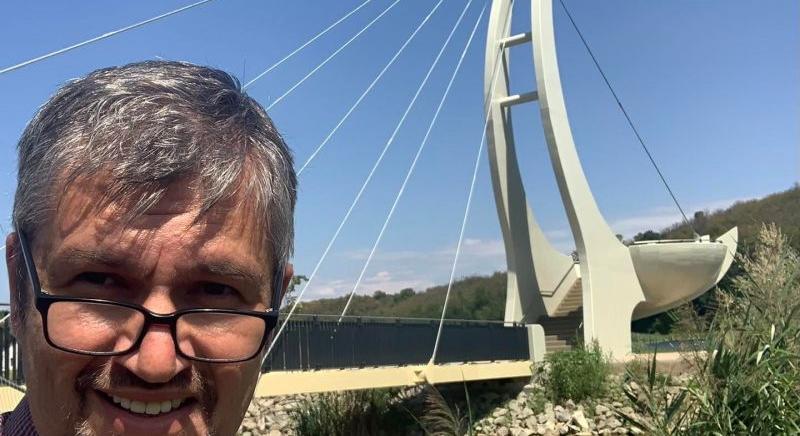 Orbánék milliárdokból építenek giccset felcsútra: A hattyú-farhát kilátót Mészáros Lőrincék építik