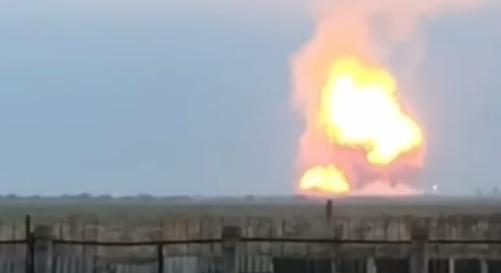 Felrobbant egy orosz katonai raktár a Krímben, 3000 embert kellett miatta kimenekíteni
