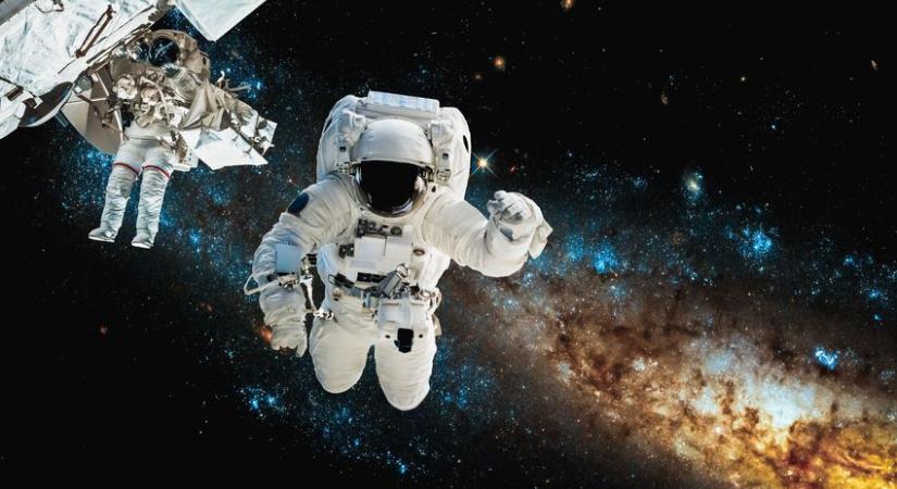 Űrséta közben hibásodott meg egy orosz kozmonauta szkafandere